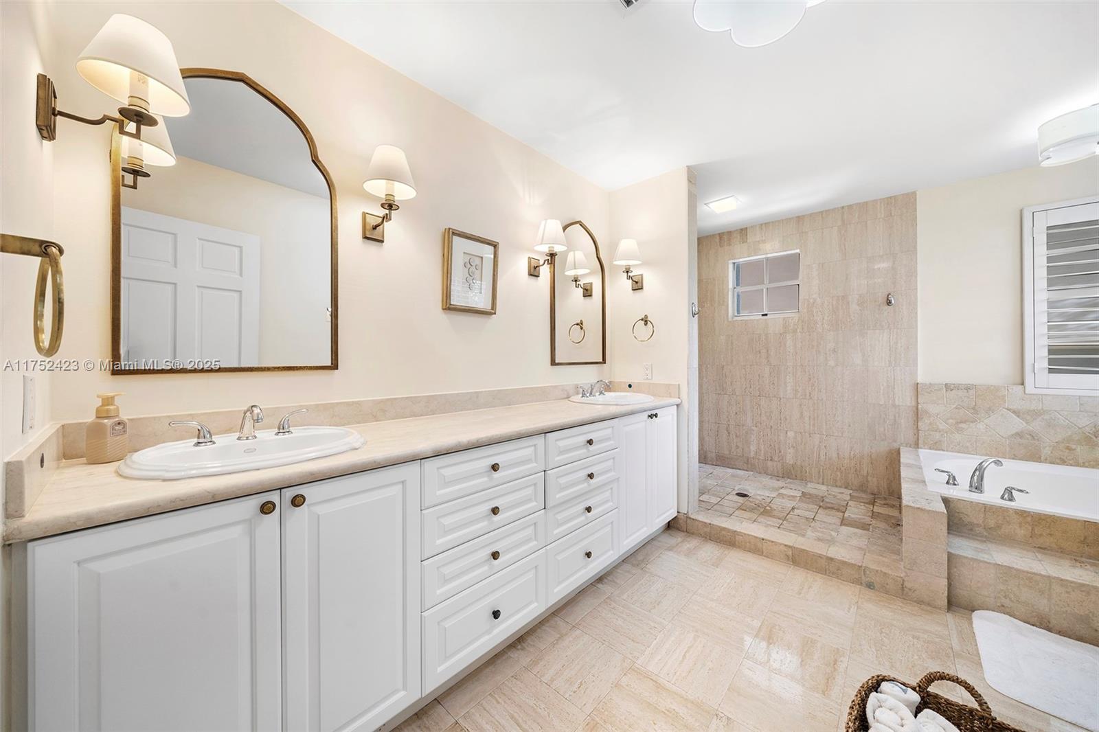 CUTLER OAKS - Residential