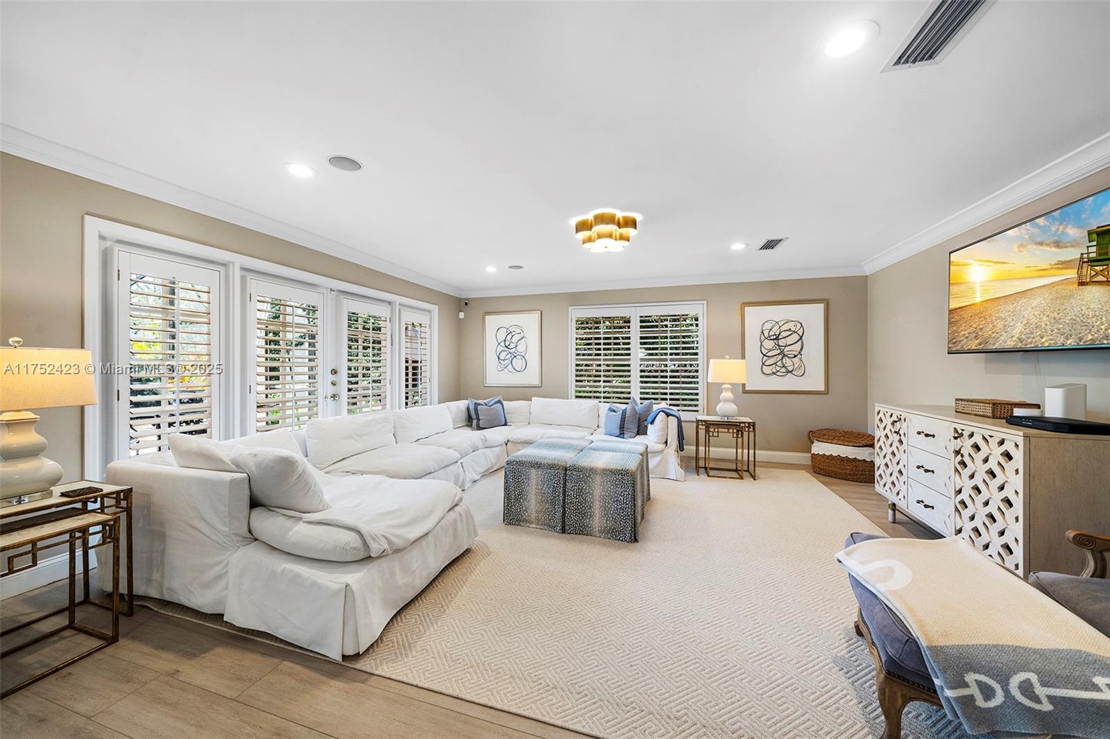 CUTLER OAKS - Residential