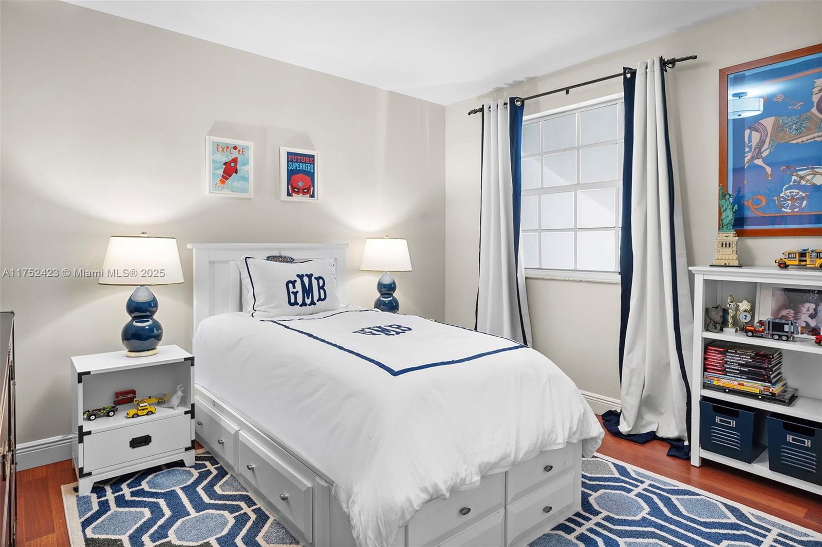 CUTLER OAKS - Residential