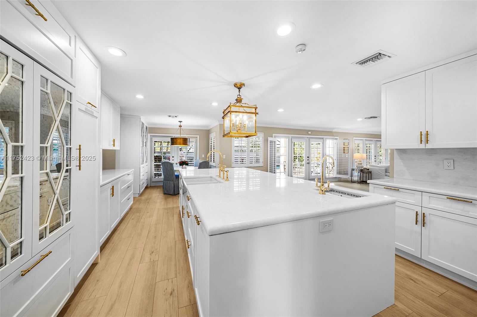 CUTLER OAKS - Residential