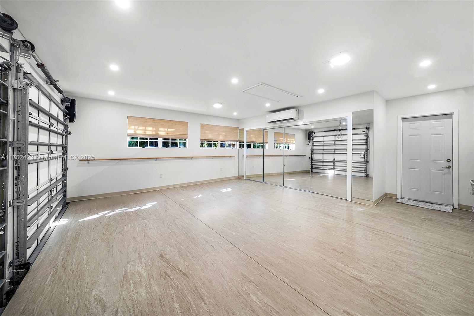 CUTLER OAKS - Residential