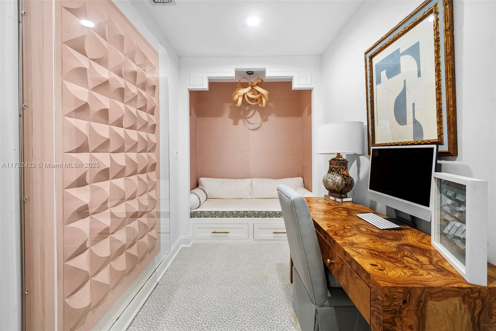 CUTLER OAKS - Residential