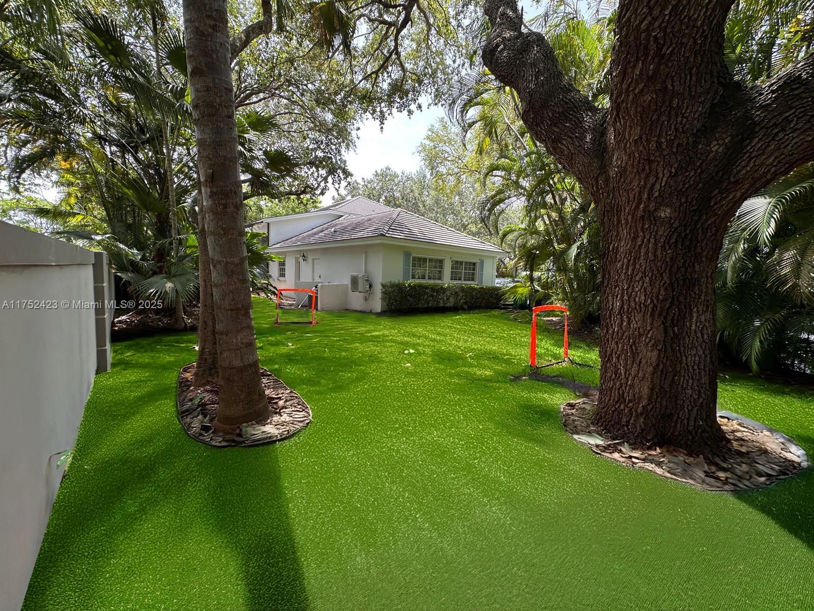 CUTLER OAKS - Residential