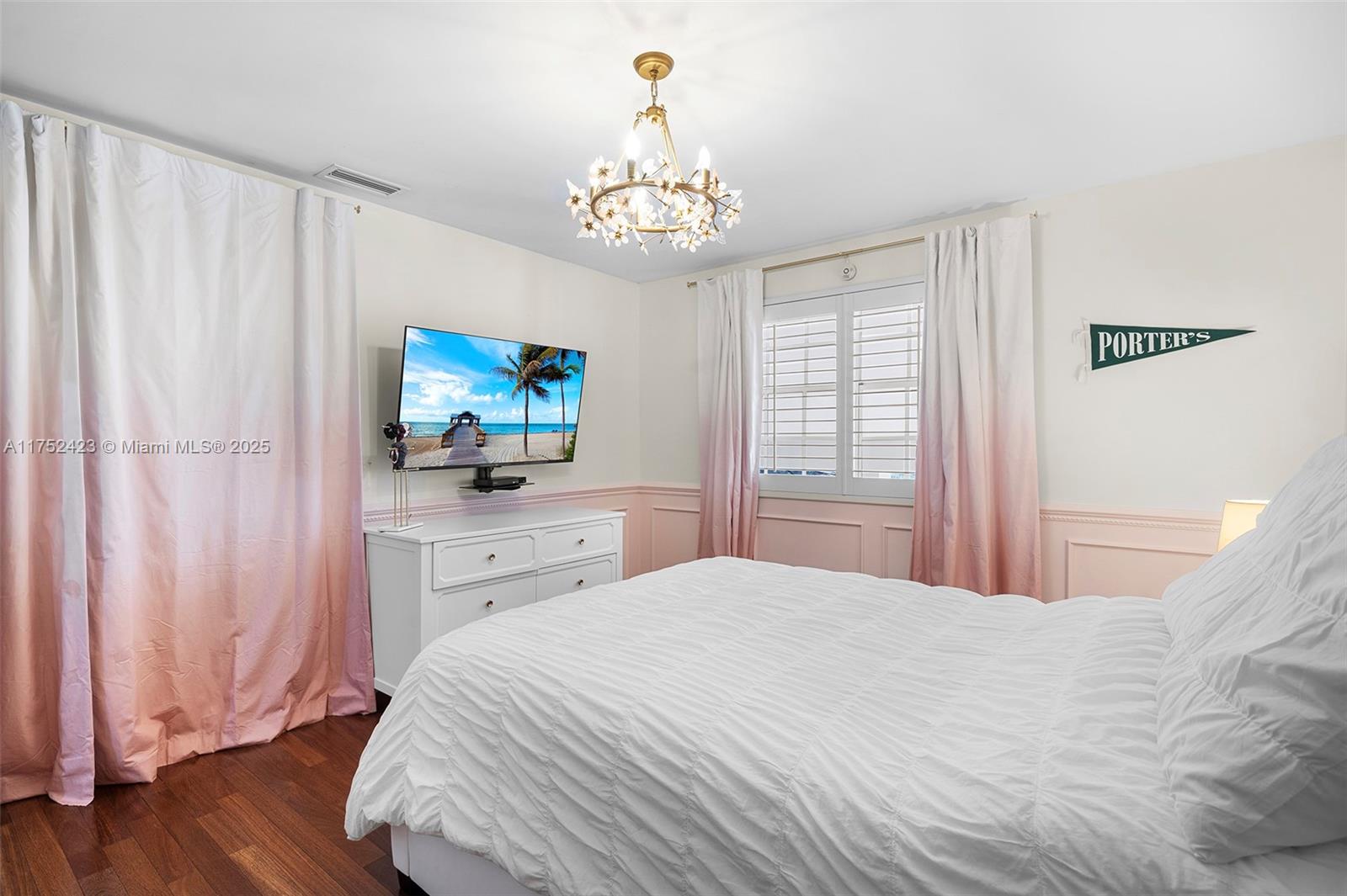 CUTLER OAKS - Residential