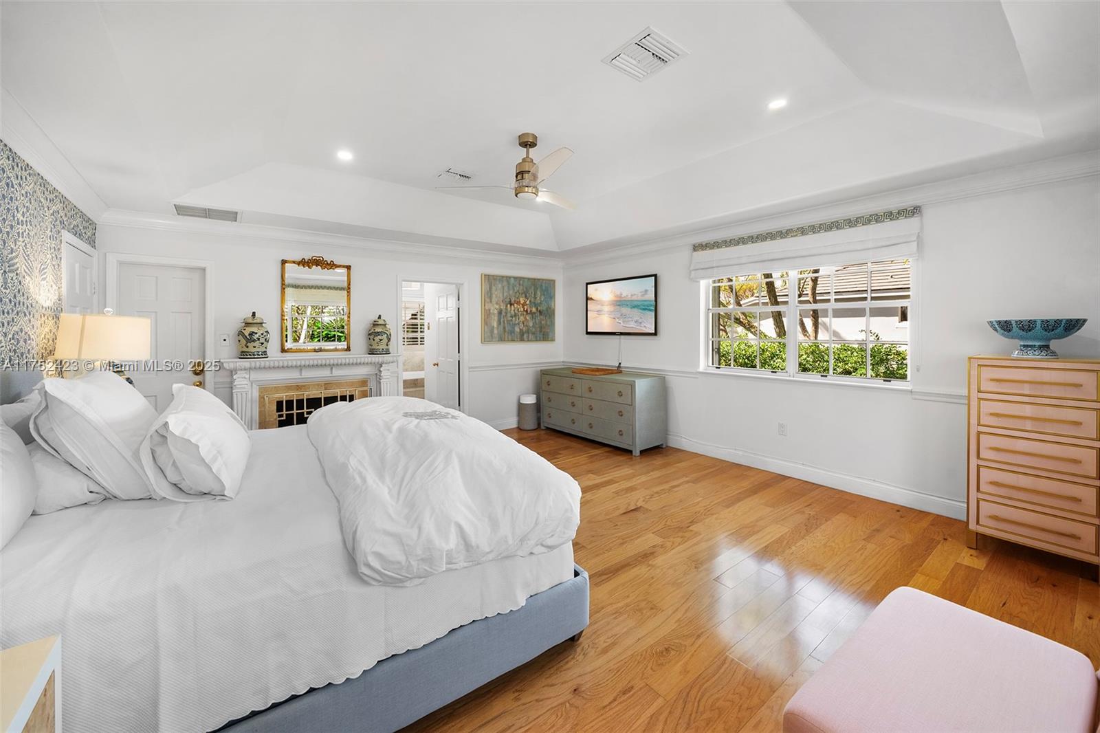 CUTLER OAKS - Residential