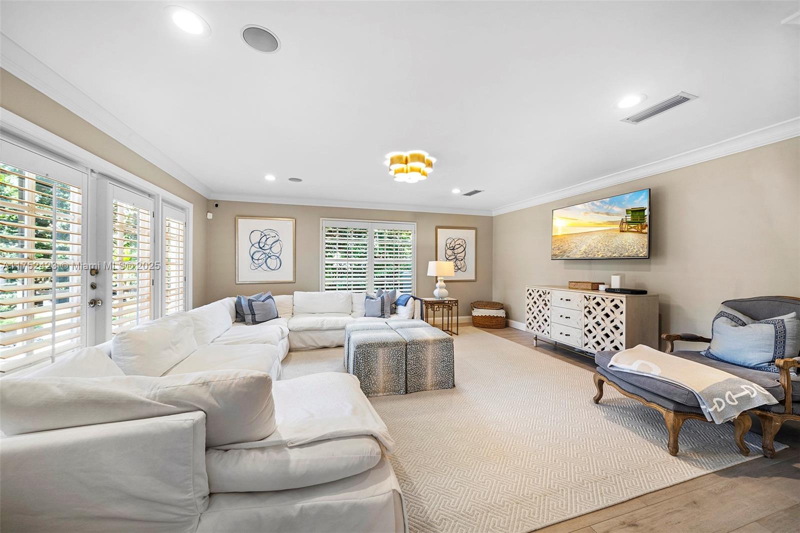 CUTLER OAKS - Residential