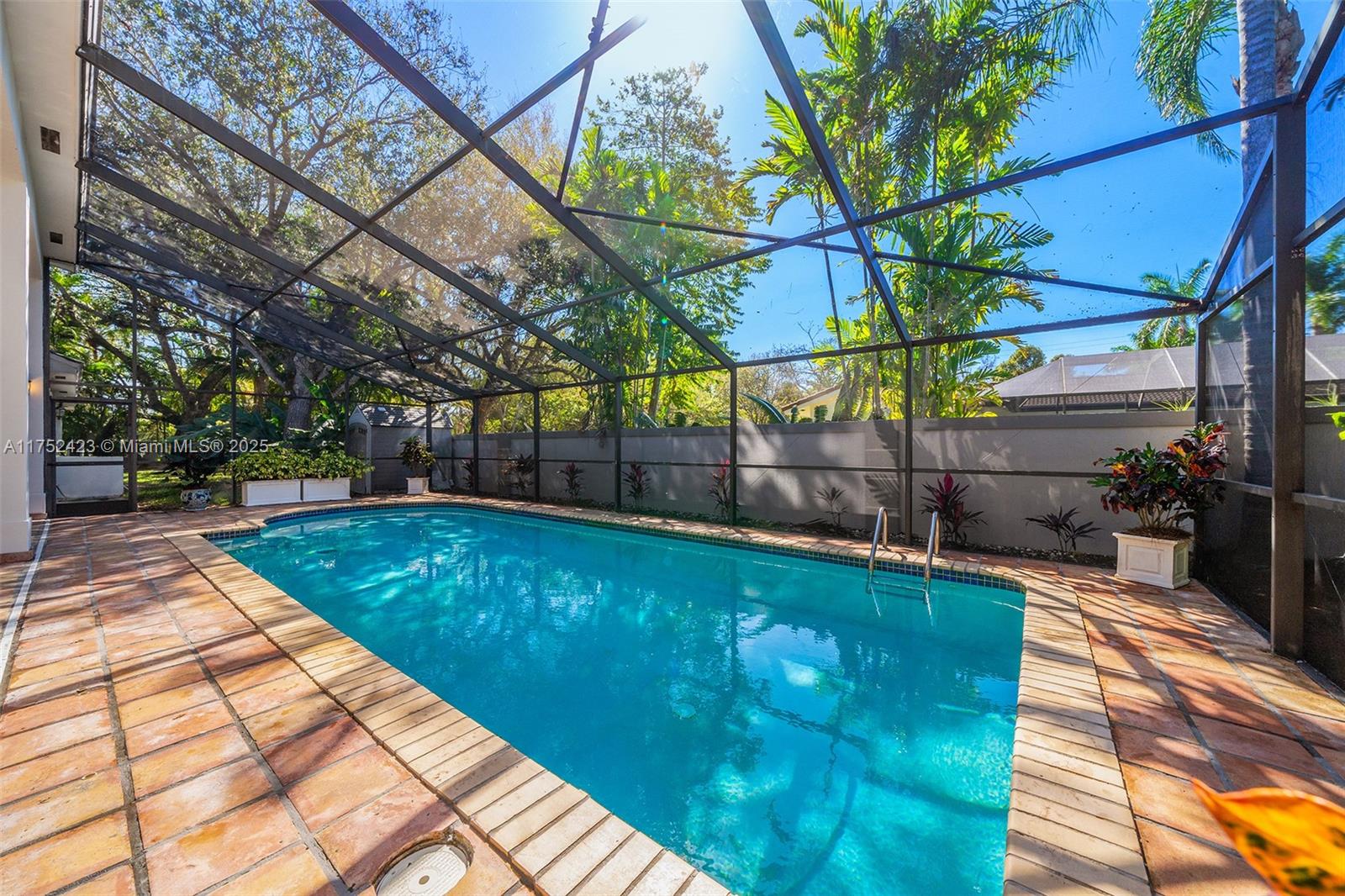 CUTLER OAKS - Residential