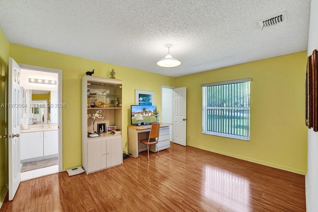 RIDGE ON NOB HILL - Residential