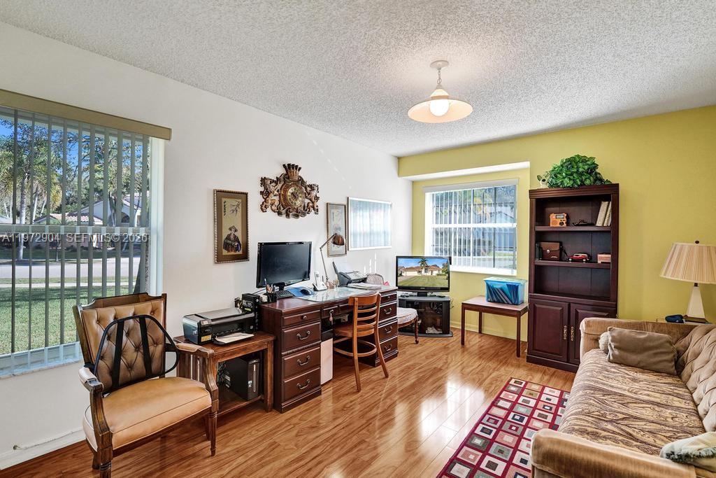 RIDGE ON NOB HILL - Residential