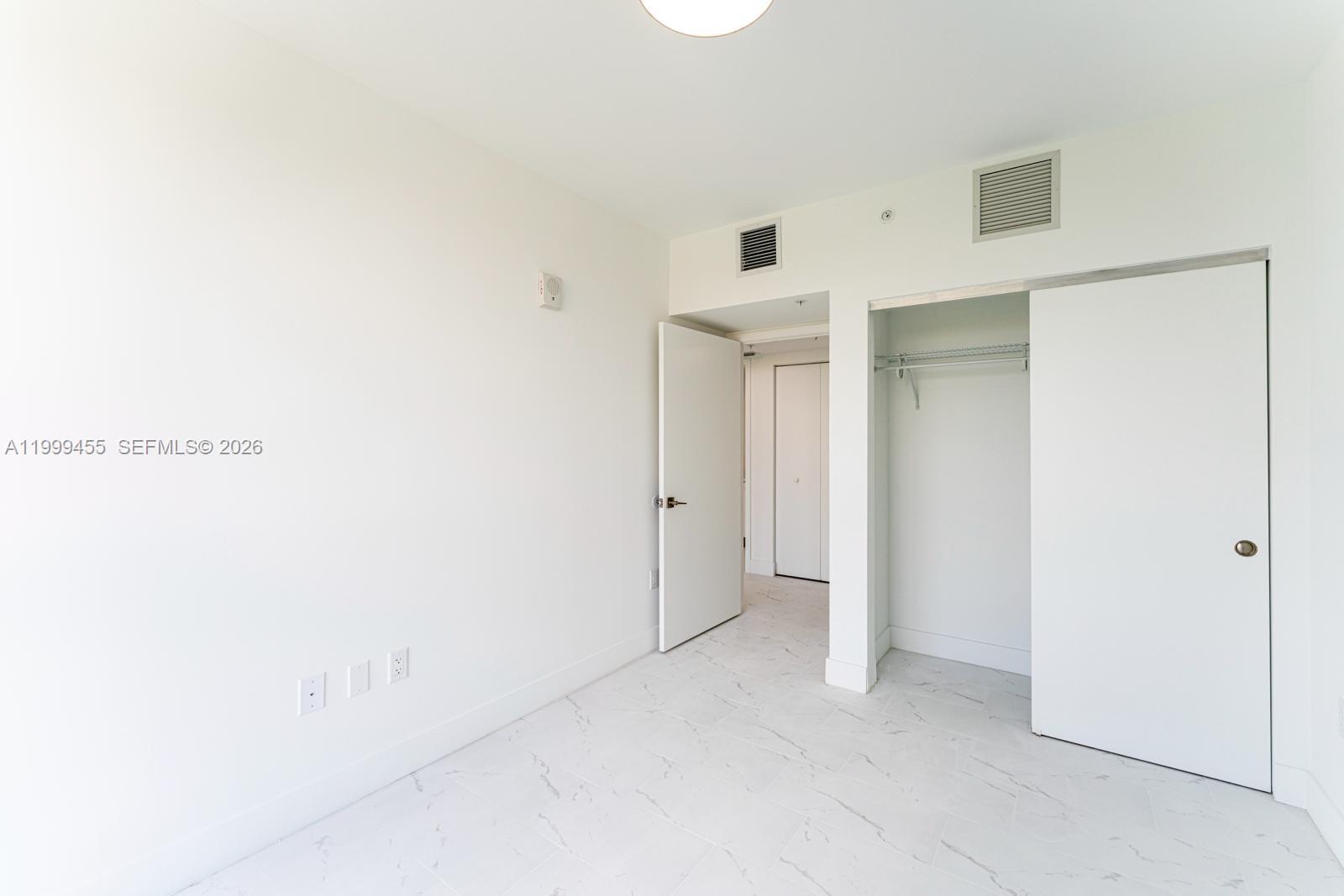 RESIDENCE ON MONROE - Residential