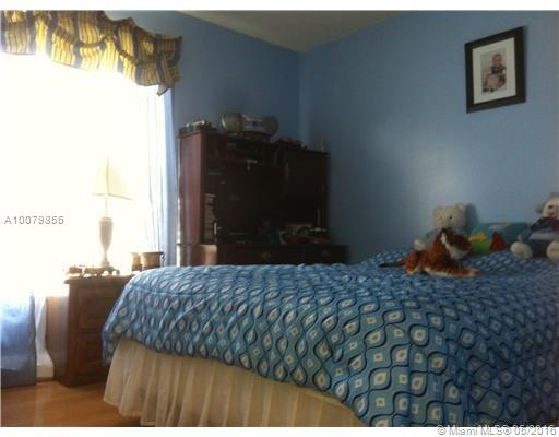 Keys Gate 02 - Residential