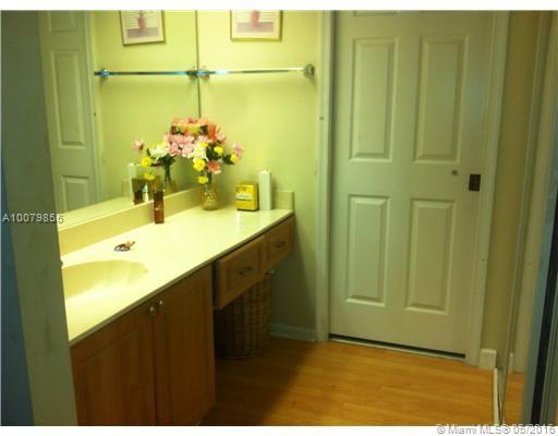 Keys Gate 02 - Residential