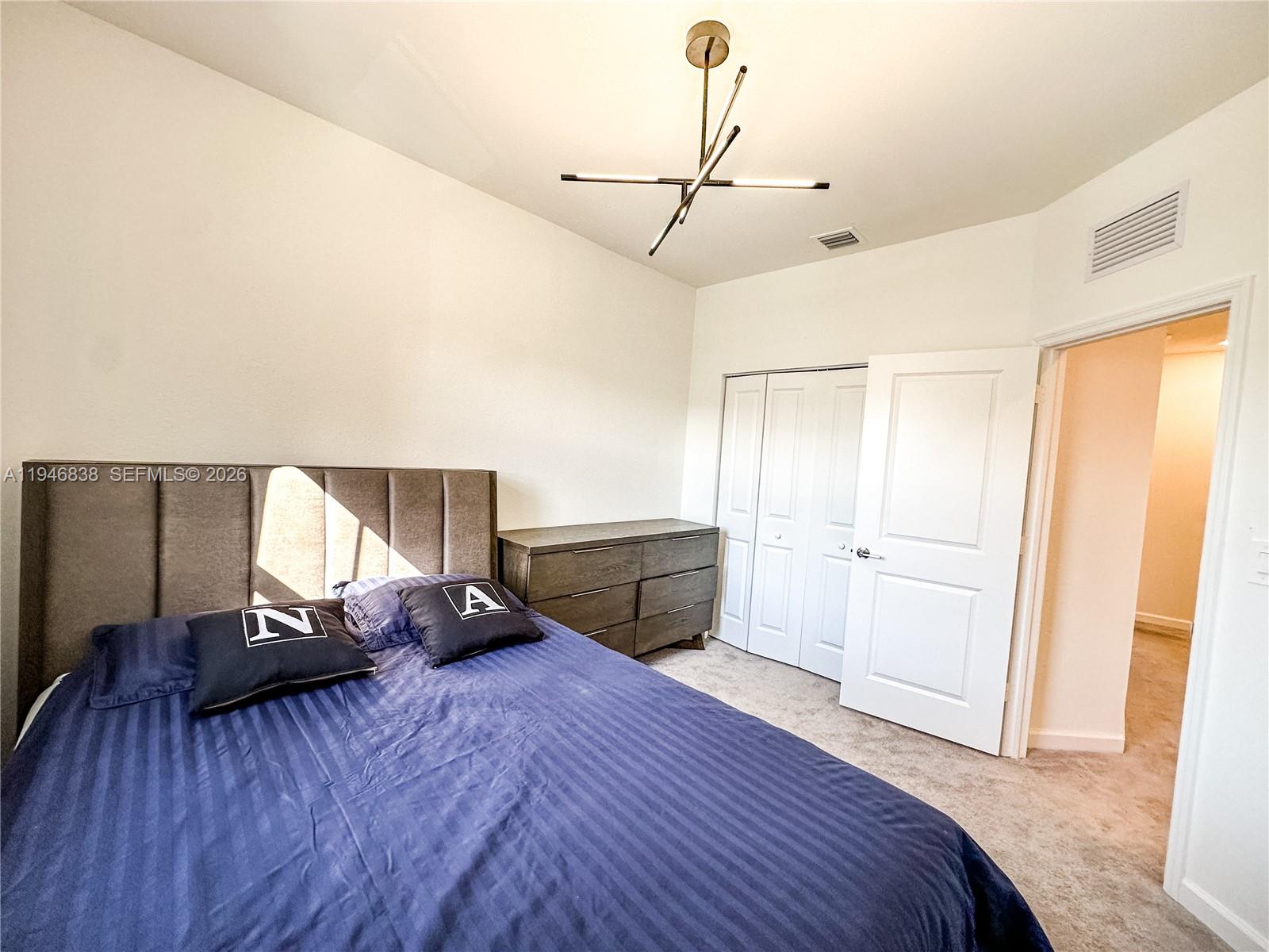 SILVER PALM RESIDENTIAL H - Residential