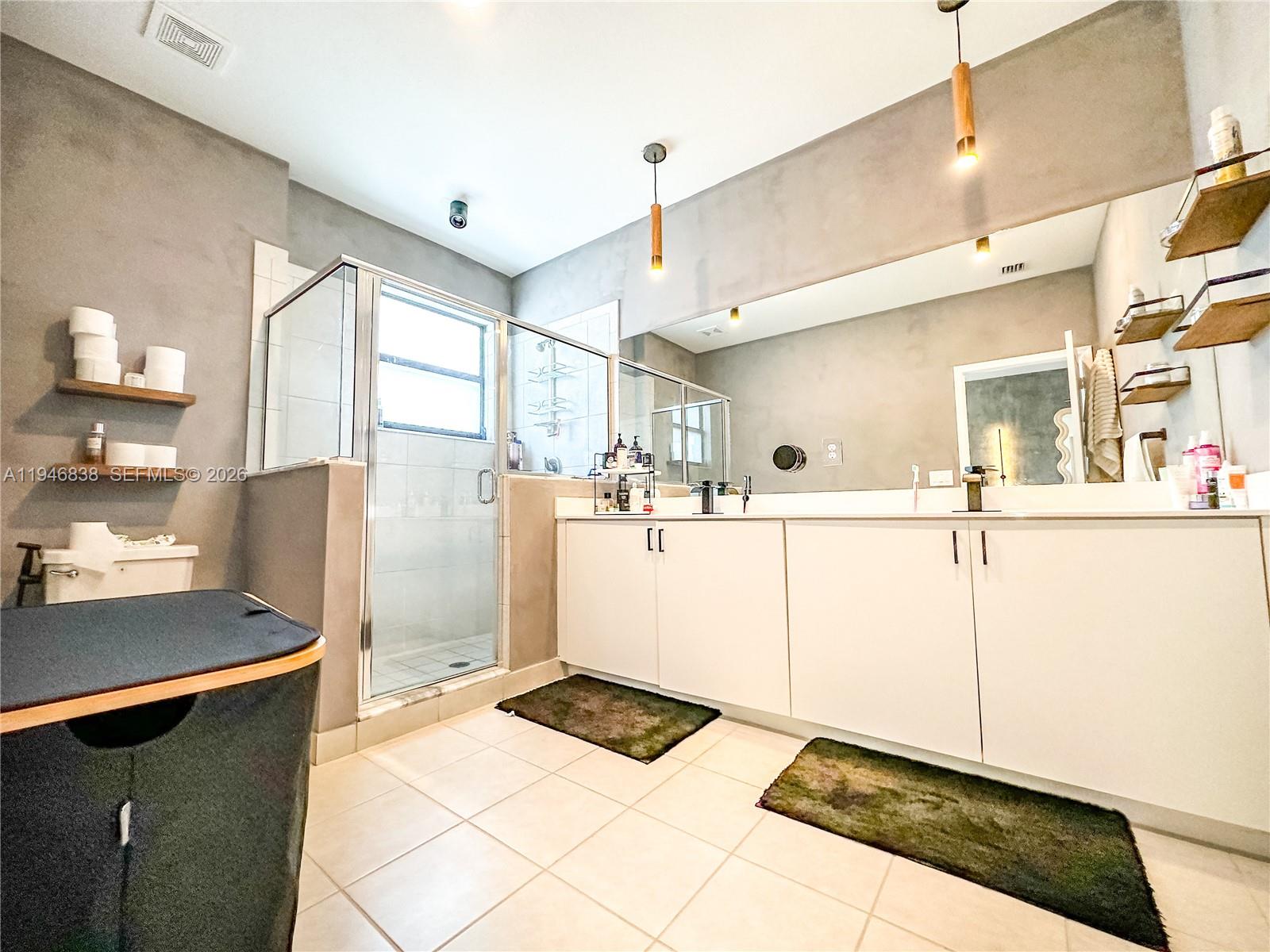 SILVER PALM RESIDENTIAL H - Residential