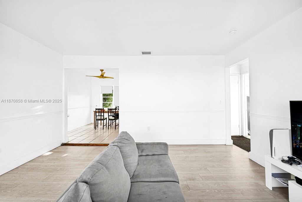 ISLE OF NORMANDY MIAMI VI - Residential Income