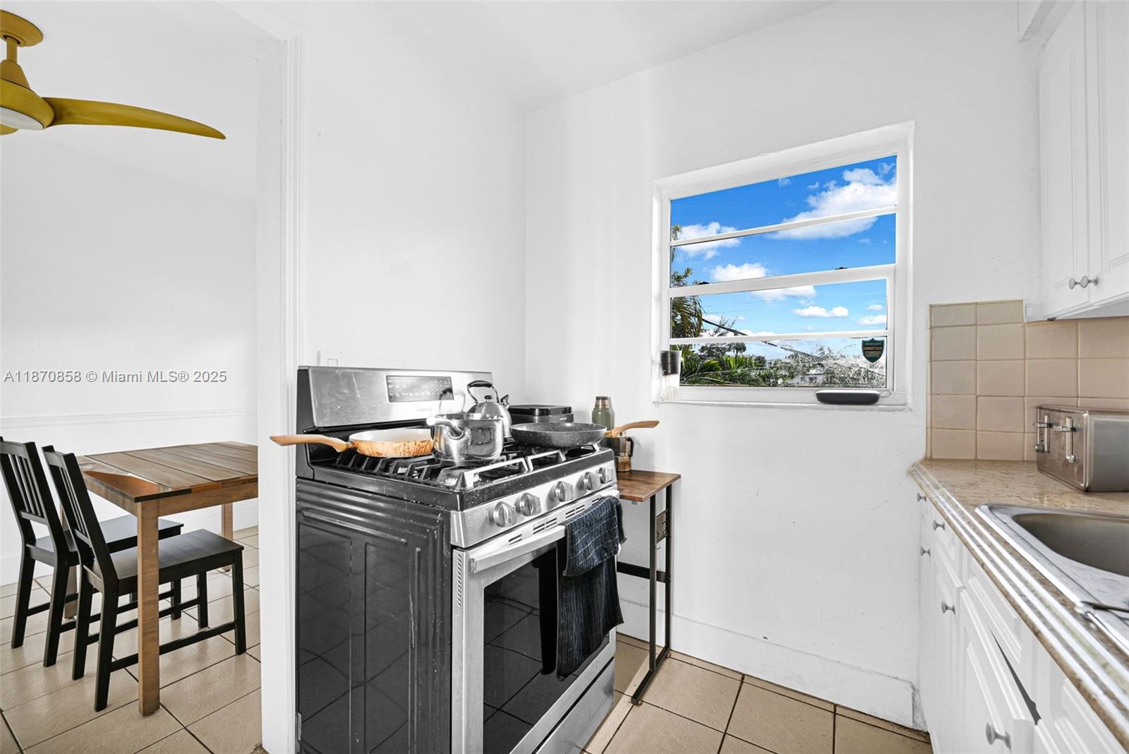 ISLE OF NORMANDY MIAMI VI - Residential Income