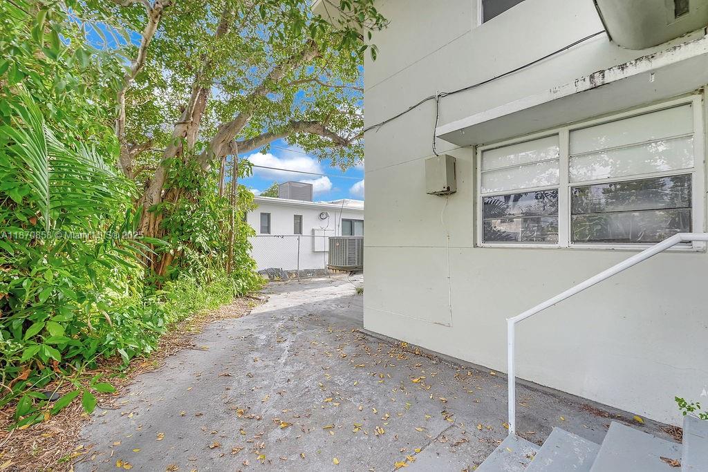 ISLE OF NORMANDY MIAMI VI - Residential Income