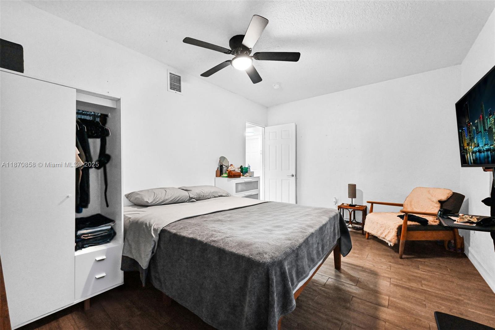 ISLE OF NORMANDY MIAMI VI - Residential Income