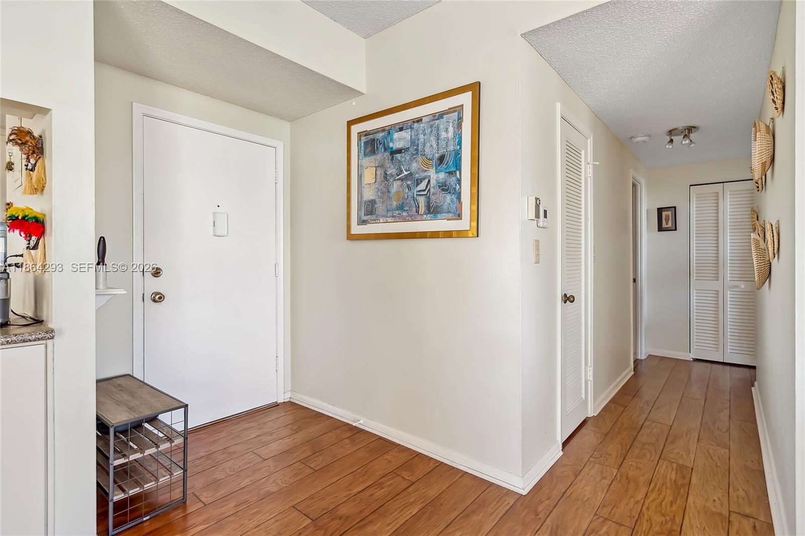 IMPERIAL TOWERS CONDO - Residential