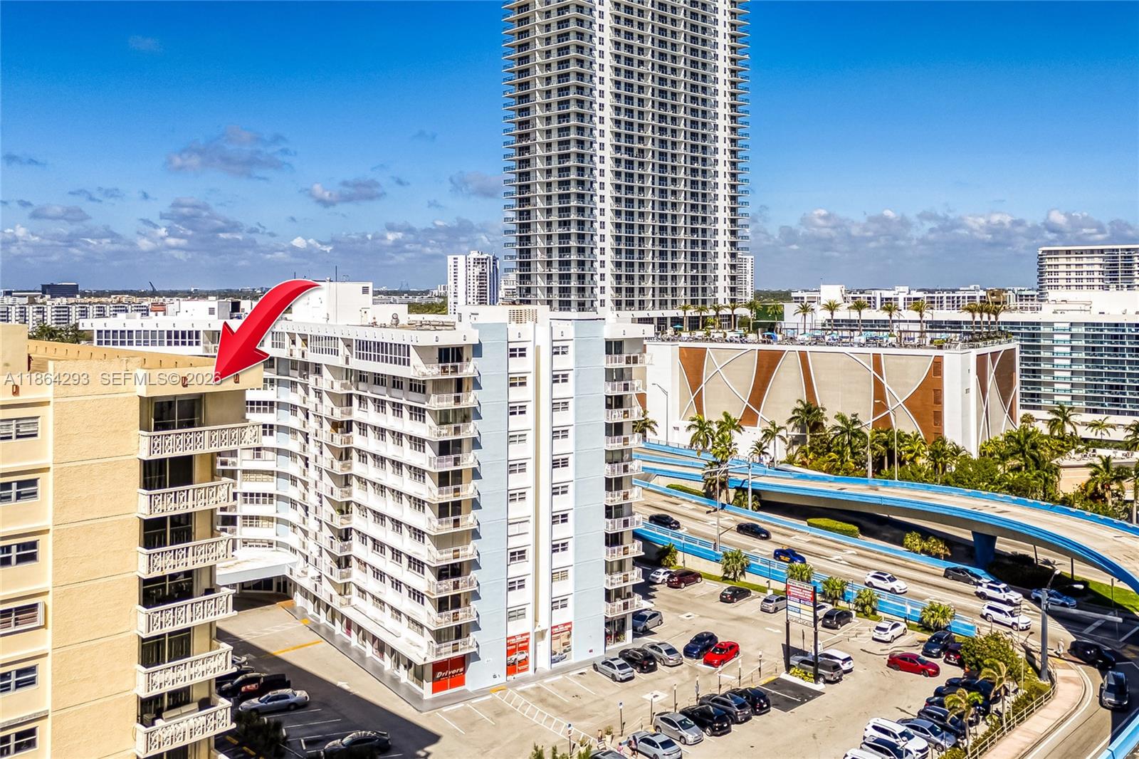 IMPERIAL TOWERS CONDO - Residential