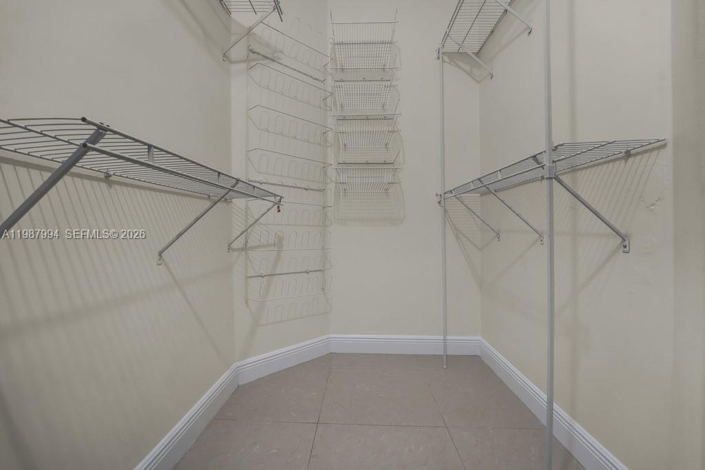 LAKES OF WESTERN PINES RE - Residential