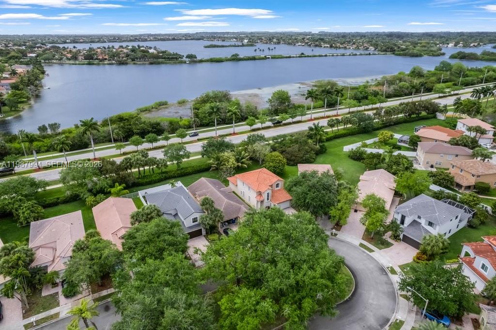 LAKES OF WESTERN PINES RE - Residential