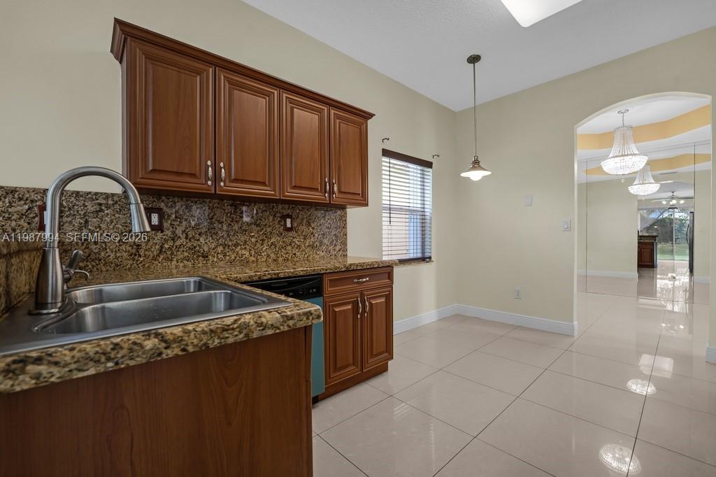 LAKES OF WESTERN PINES RE - Residential