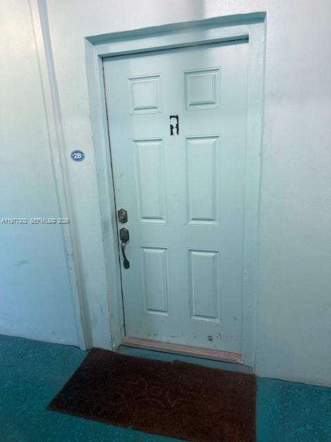 COLLINS MANOR CONDO - Residential Lease