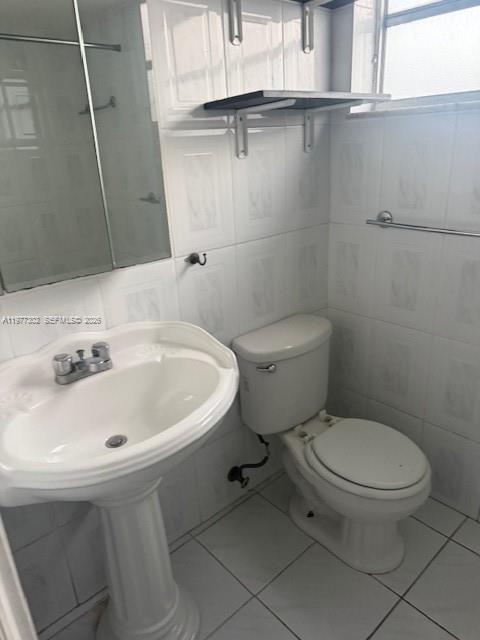 COLLINS MANOR CONDO - Residential Lease