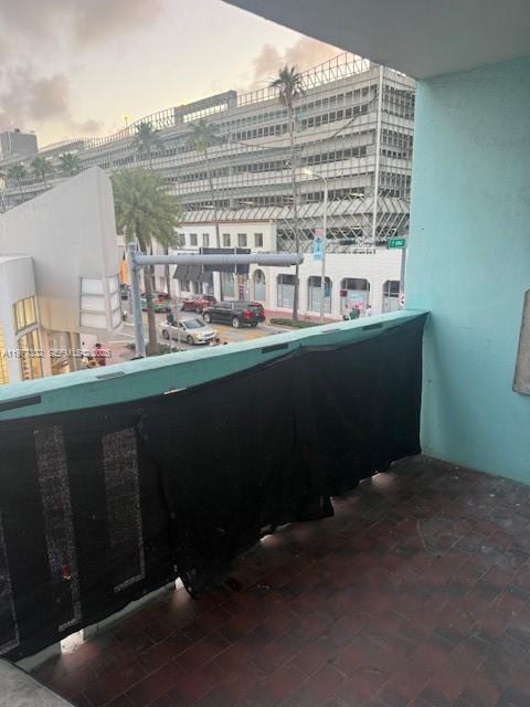 COLLINS MANOR CONDO - Residential Lease