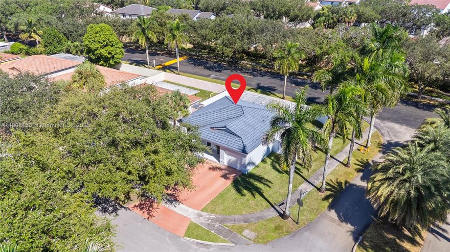 Beautifully remodeled home in the desirable gated community of Lakes on the Green! This 3-bedroom, 2-bath residence features a modern open layout with new flooring, fresh paint, and elegant finishes throughout. The kitchen has been completely updated with quartz countertops, stainless steel appliances, and custom cabinetry. Both bathrooms have been tastefully remodeled with designer tile and new fixtures. Enjoy a spacious backyard perfect for entertaining and a 1-car garage with extra driveway parking. Located near top schools, shopping, dining, and major highways. Move-in ready and easy to show!