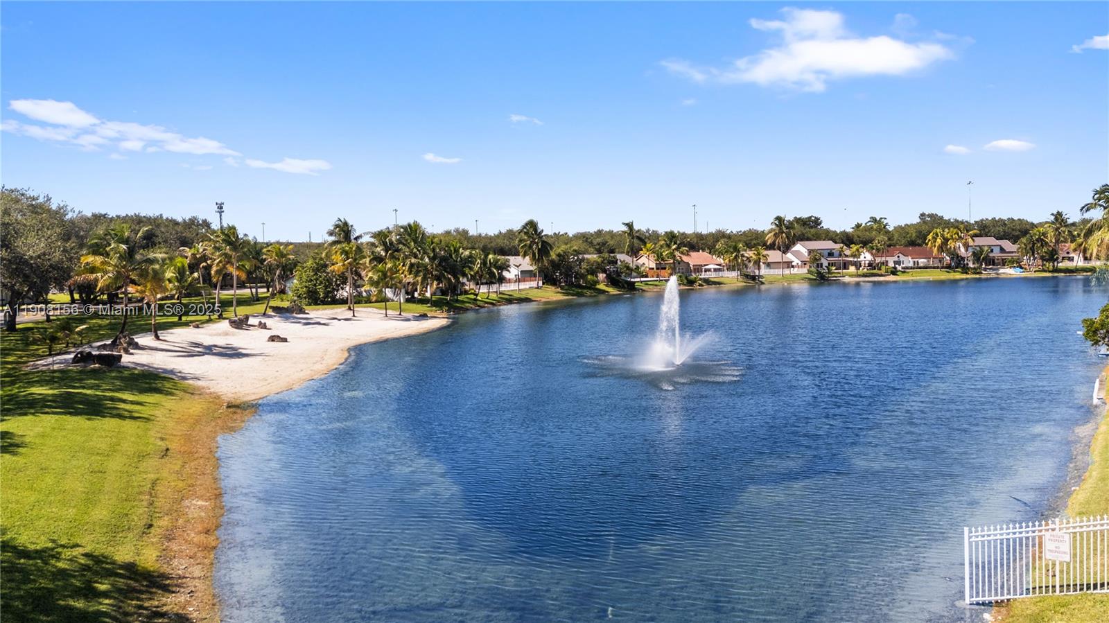 LAKES ON THE GREEN NORTH - Residential