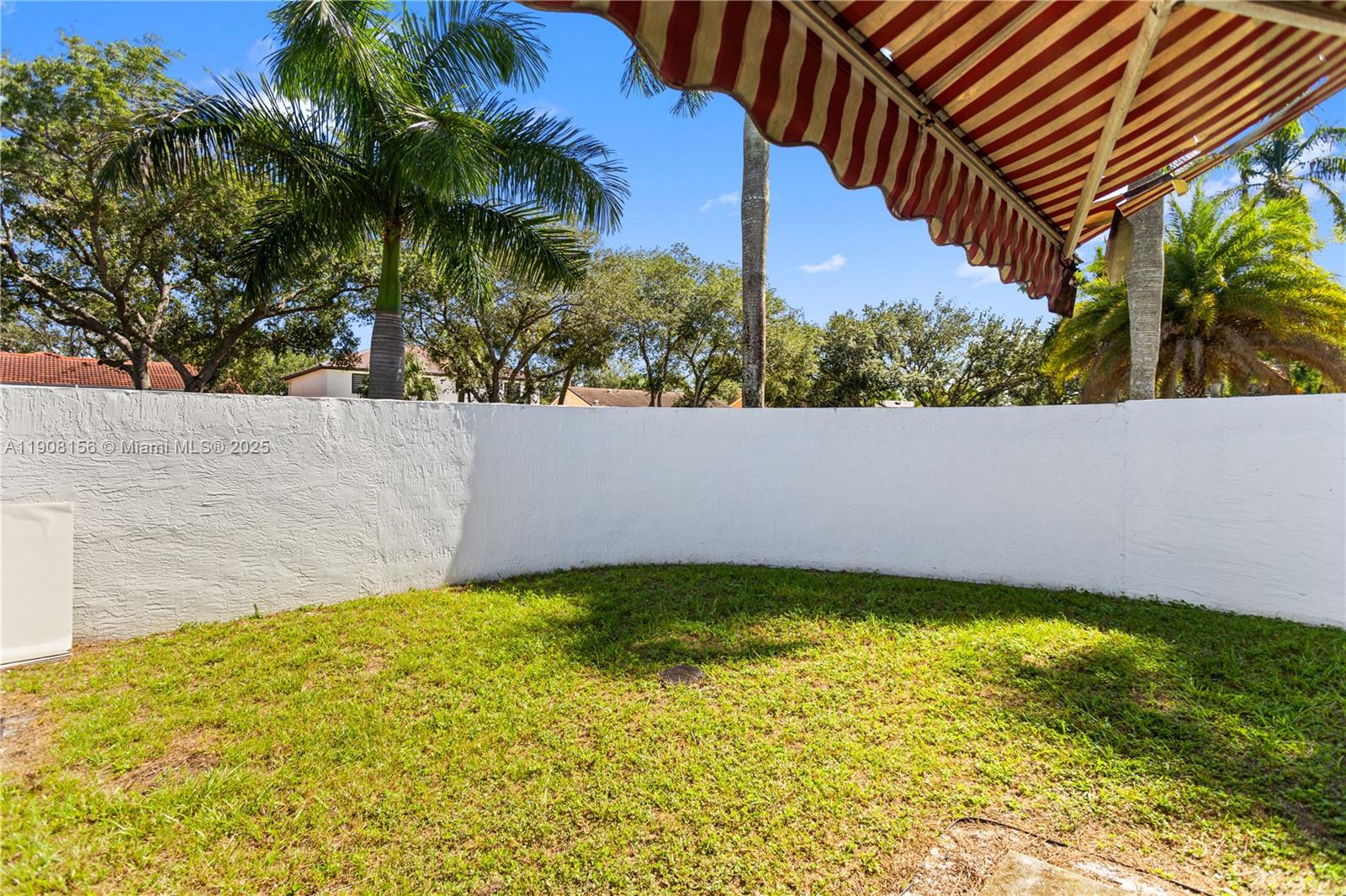 LAKES ON THE GREEN NORTH - Residential