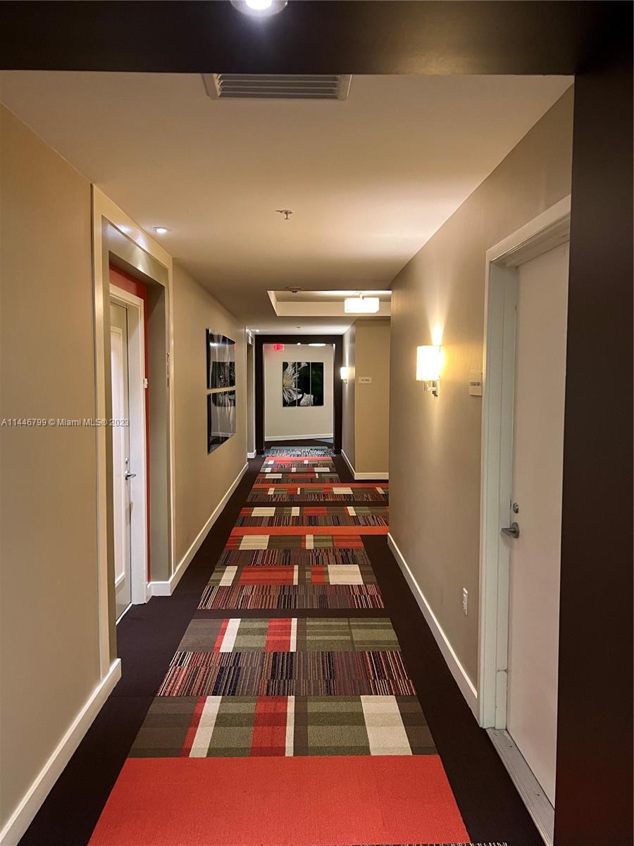 CITYPLACE SOUTH TOWER CON - Residential Lease