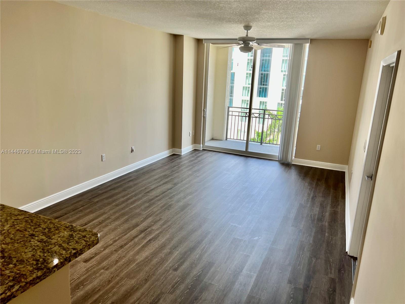 CITYPLACE SOUTH TOWER CON - Residential Lease