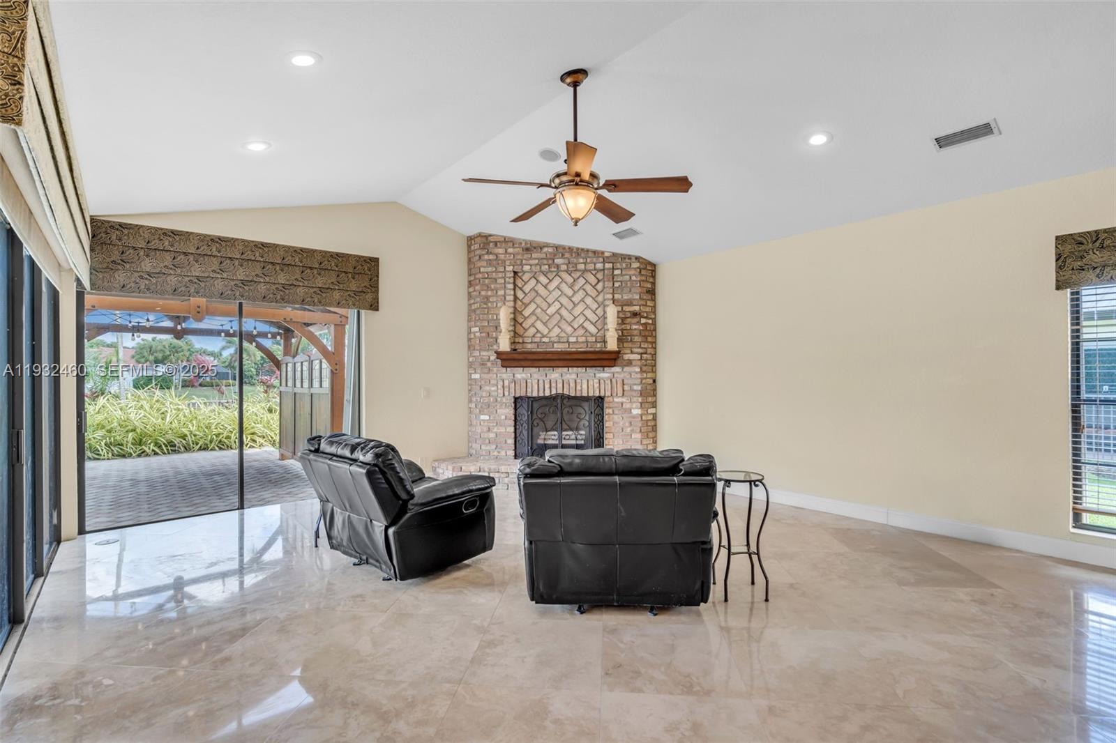 WOODMONT TRACT 62 - Residential