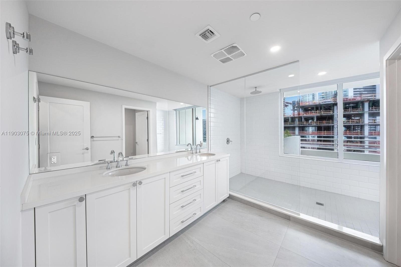 The Hamilton - Residential Lease