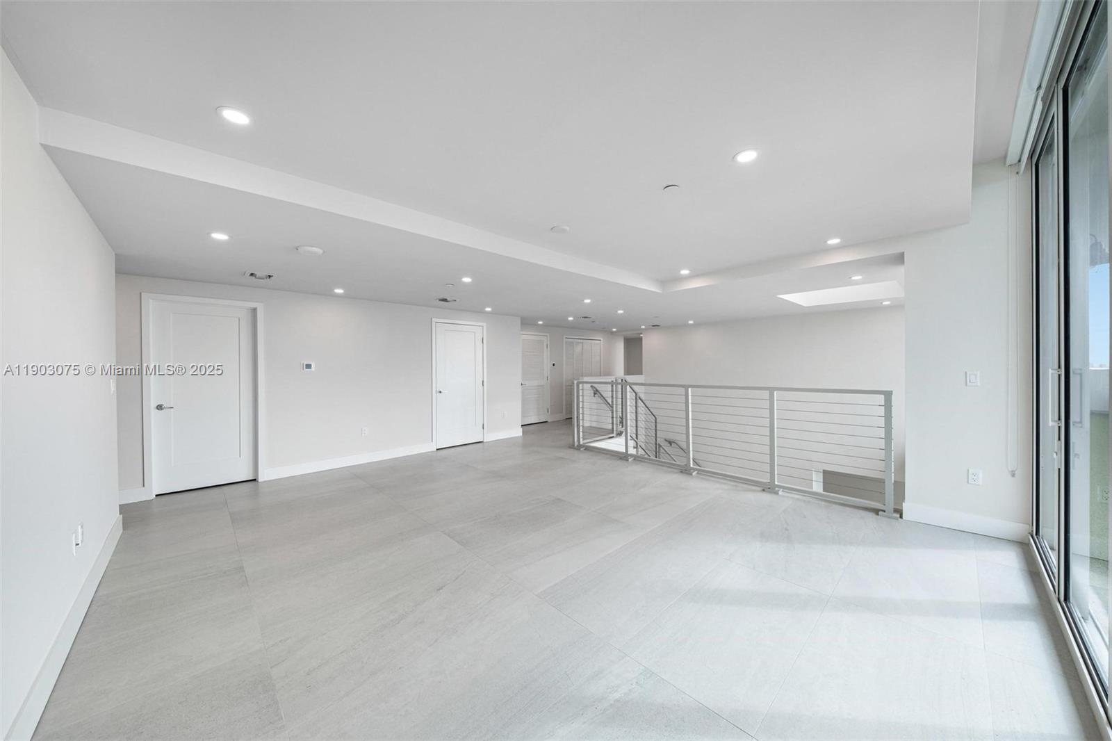 The Hamilton - Residential Lease