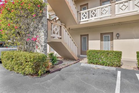 A home in Lauderdale Lakes