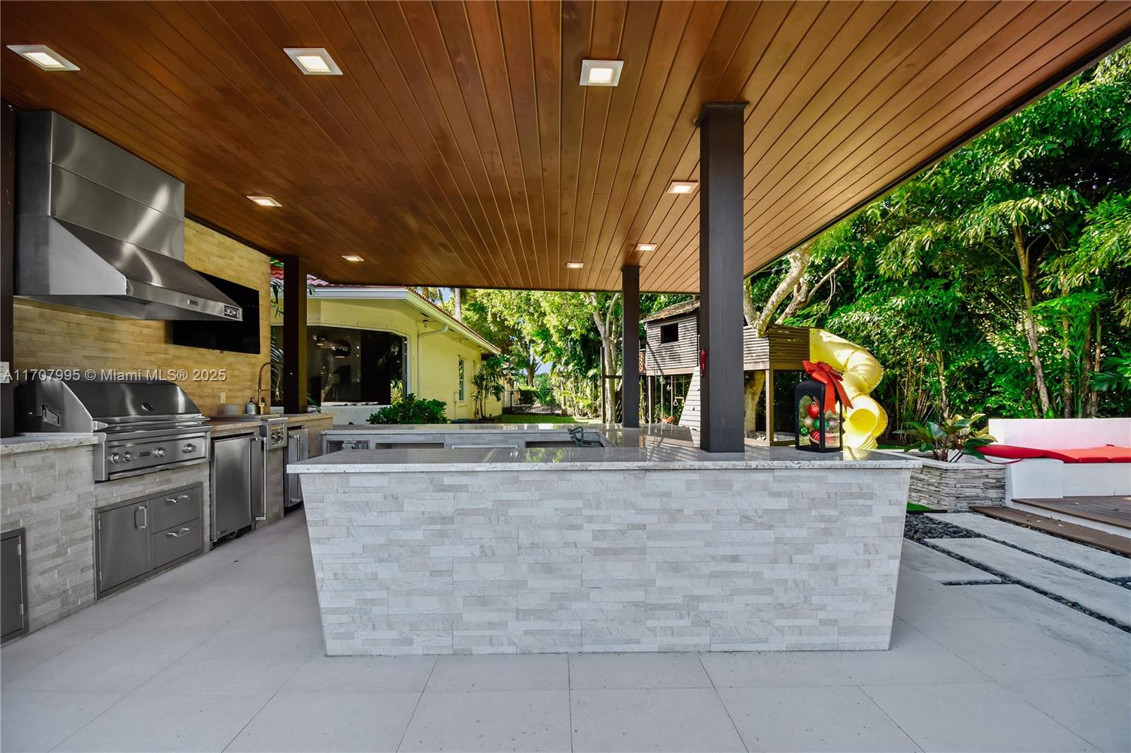 SECTOR 7 - - Residential