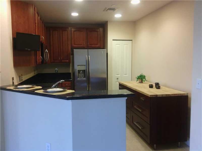 THE PALMS OF WESTON - Residential Lease