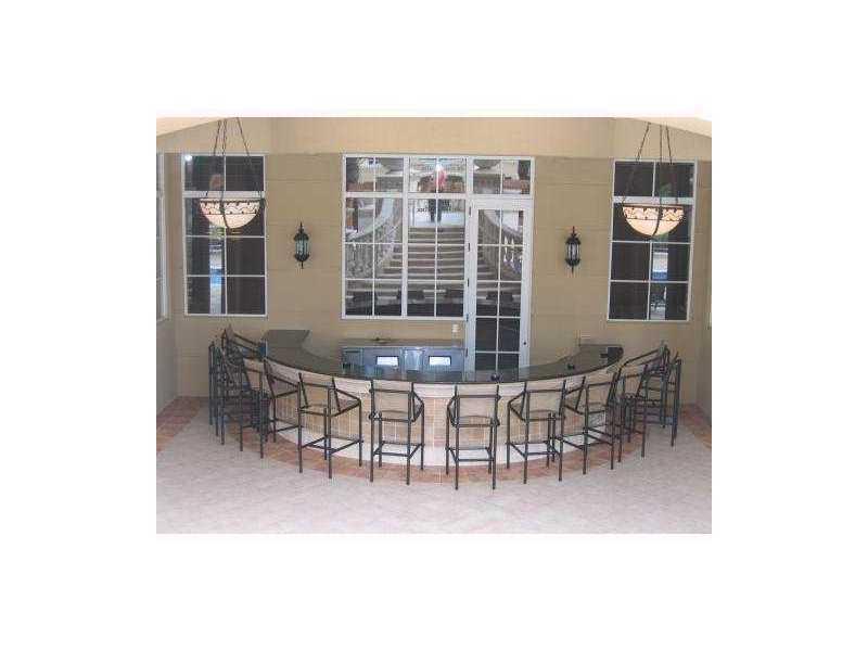 THE PALMS OF WESTON - Residential Lease