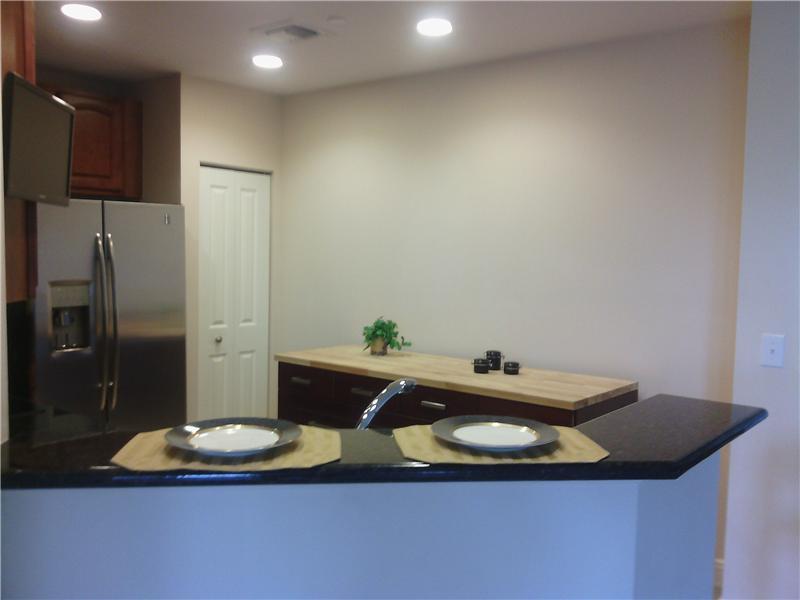 THE PALMS OF WESTON - Residential Lease