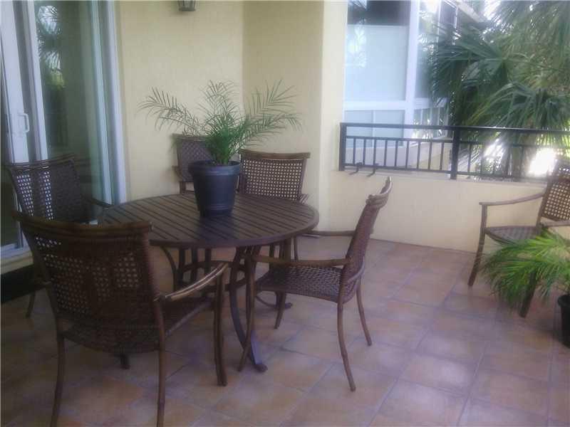 THE PALMS OF WESTON - Residential Lease