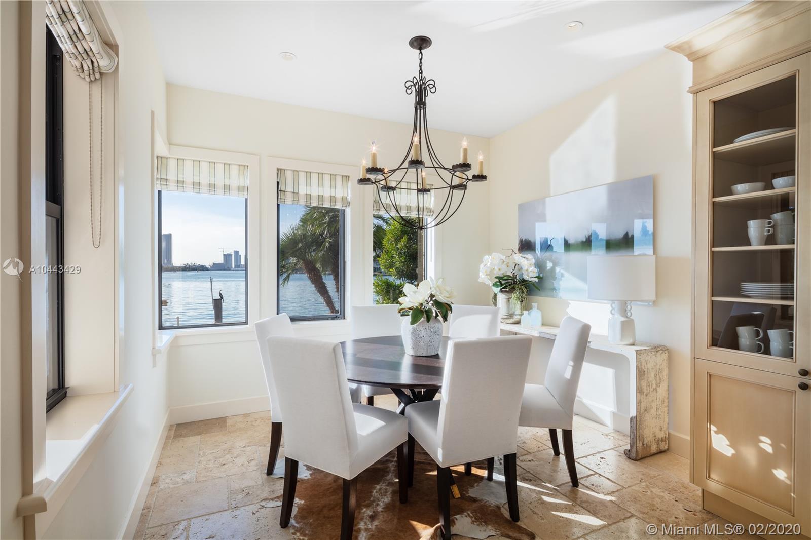 SAN MARINO ISLAND - Residential