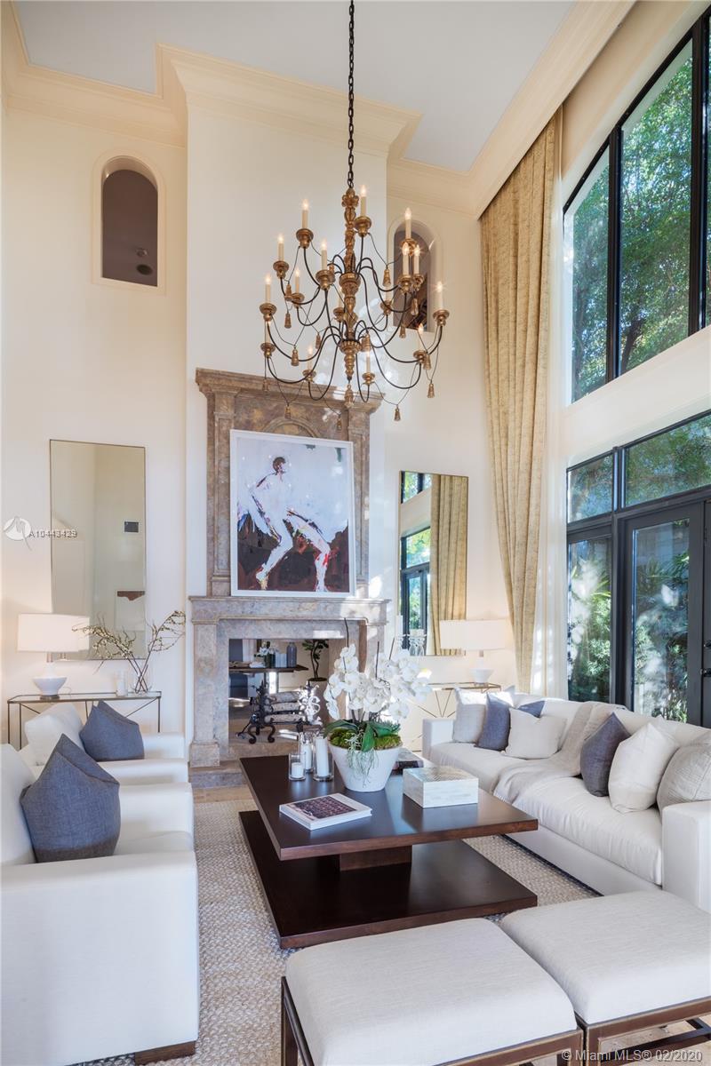 SAN MARINO ISLAND - Residential