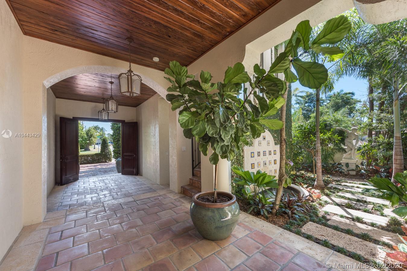 SAN MARINO ISLAND - Residential