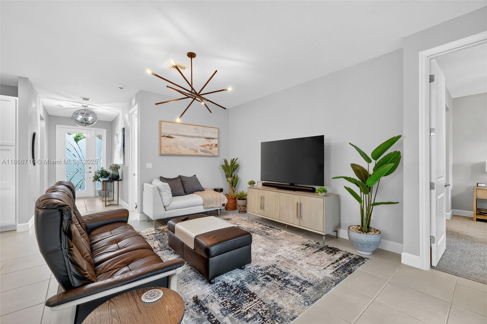 16700 SW Osprey Falls Way, Port St Lucie, FL, 34987/$425,000 4 16700 SW Osprey Falls Way