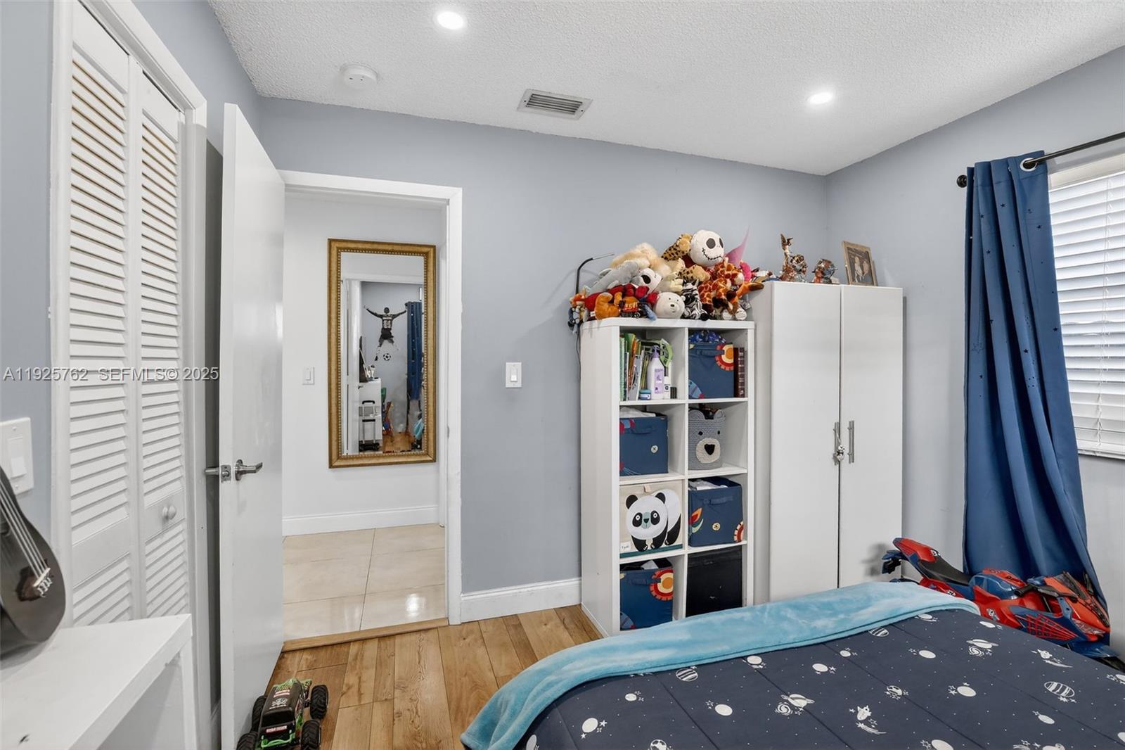 LIBERIA - Residential