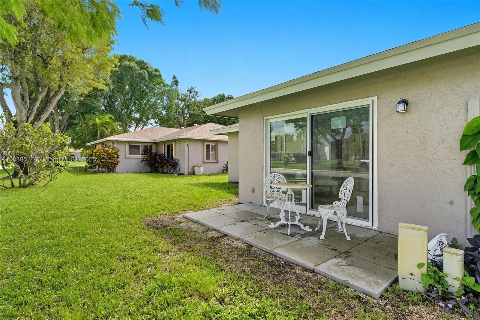 CAMELOT VILLAGE SEC 4 - Residential